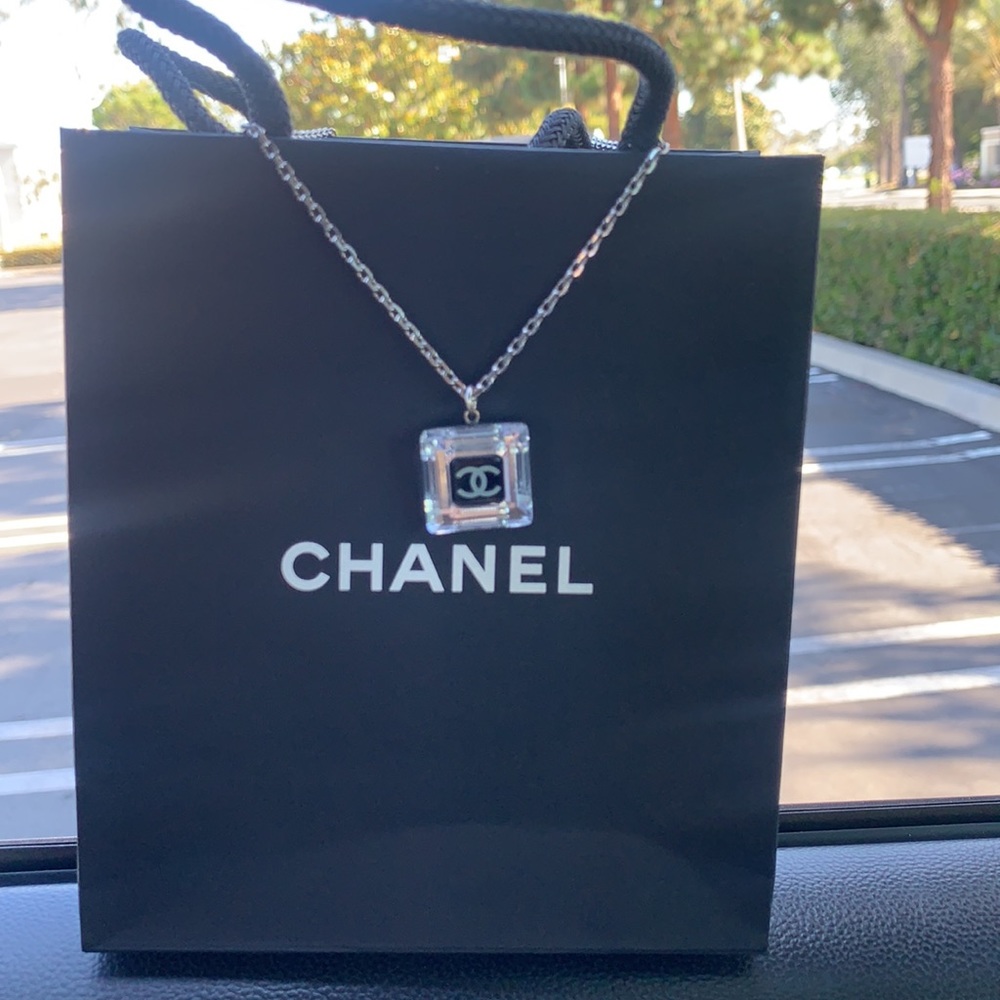 Chanel squared pendant necklace
